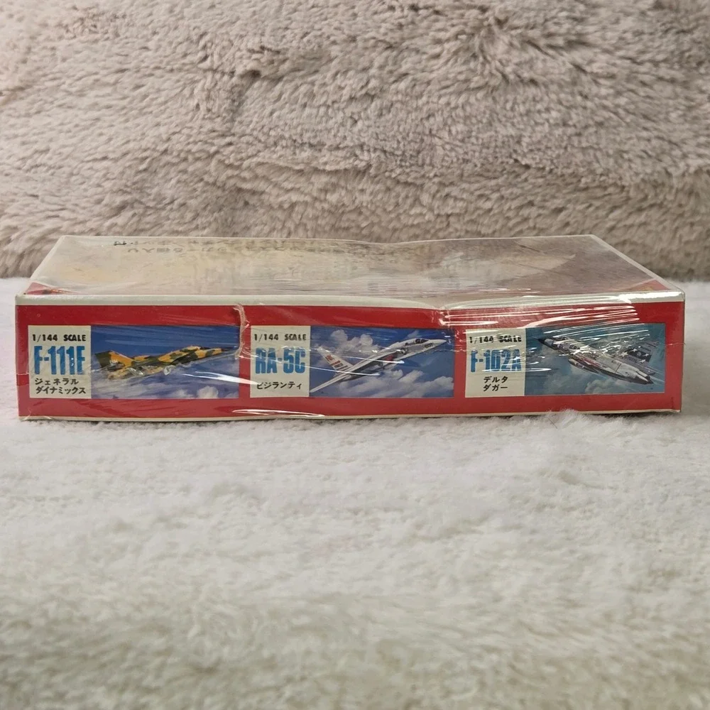 OTAKI‎ 1:144 Scale Plastic Model Kit Grumman F14 Tomcat Big Fighter Series 2